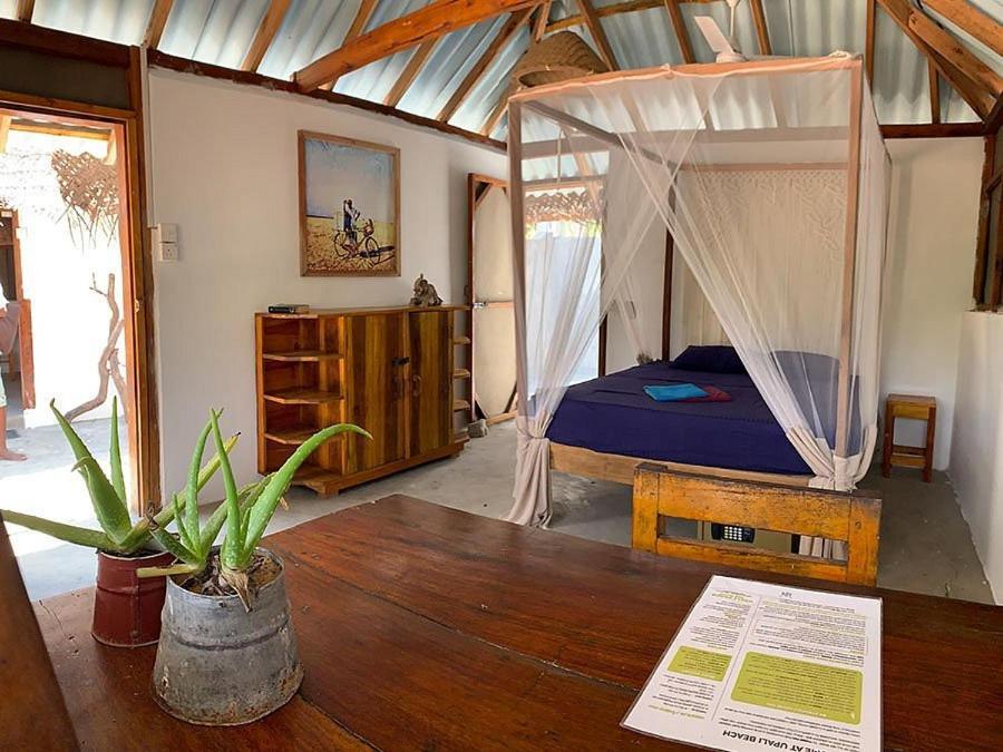 Upali Beach Surf Resort & Cafe Arugam Kudah Eksteriør bilde